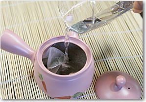 水出し煎茶（冷茶）の作り方�@